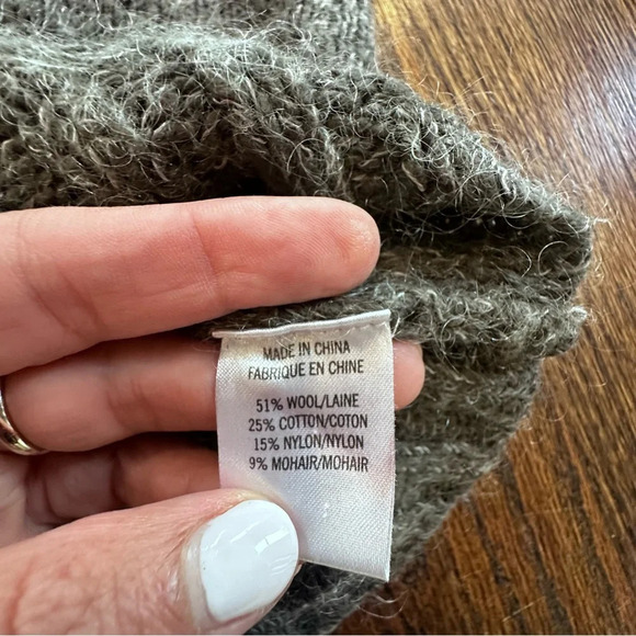 THEORY Bramsy Airmix Dark Gray Cable Knit Chunky Sweater Size Small 1357 - Picture 2 of 10